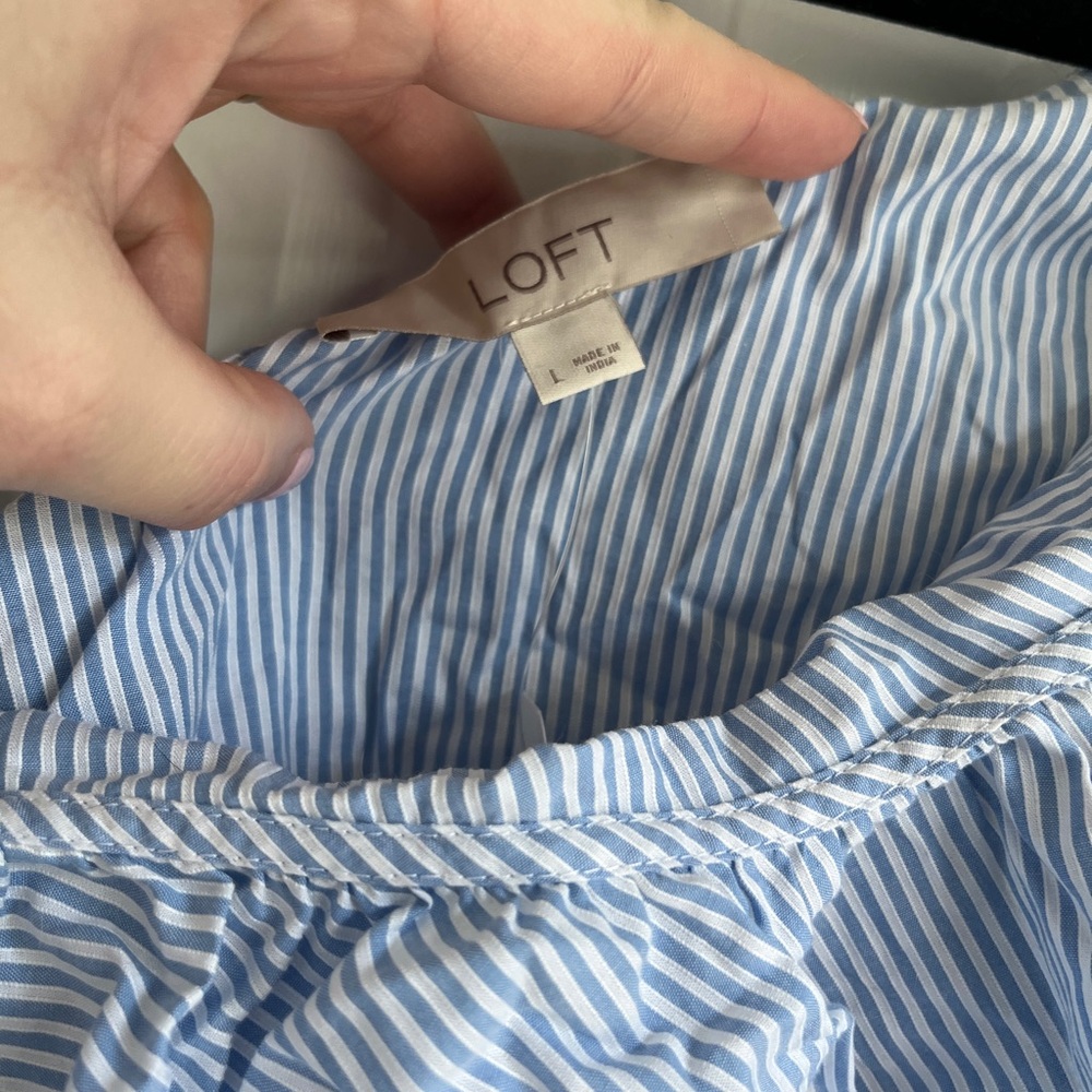 LOFT Blue Asymmetrical Ruffled Blouse - Picture 3 of 5